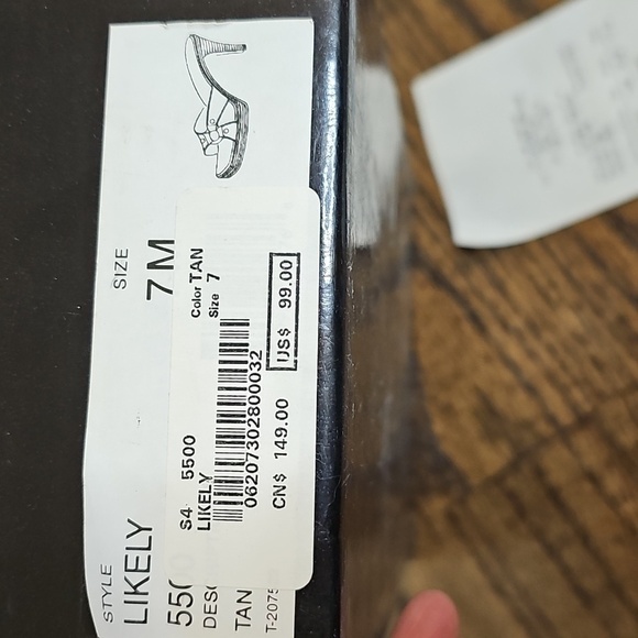 Bebe Women's Brown Leather Heels - Picture 10 of 10